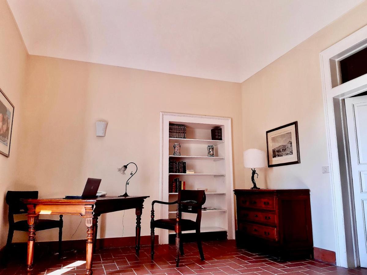 Elegante Appartamento In Palazzo Storico Ortigia Сиракуза Екстериор снимка