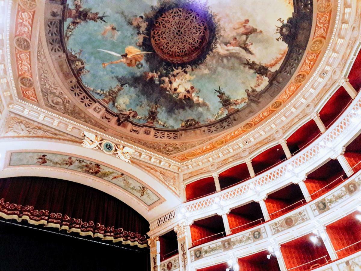 Elegante Appartamento In Palazzo Storico Ortigia Сиракуза Екстериор снимка